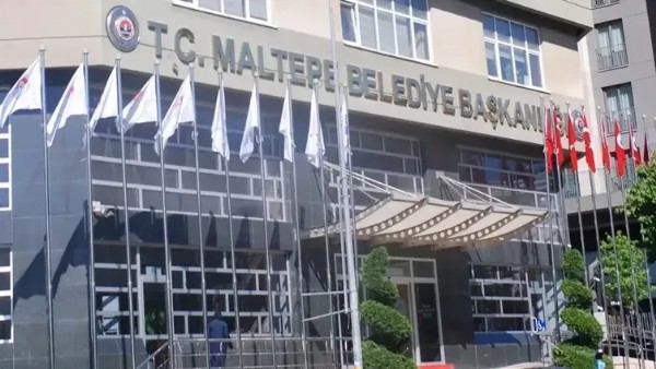 Maltepe'de Rüşvet Zulmü! İşletmeci CHP'li Belediyeden Şikayetçi Oldu